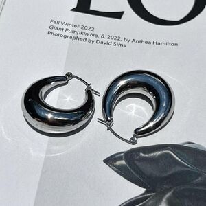 New! “Jane” Chunky Silver Hoop Earrings